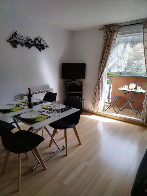 Appartement Dans Une Residence Calme แซ็งต์-ลารีย์-ซูว์ลอง ภายนอก รูปภาพ